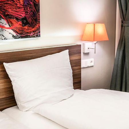 Living-World Aparthotel ไฮเดลเบิร์ก ภายนอก รูปภาพ
