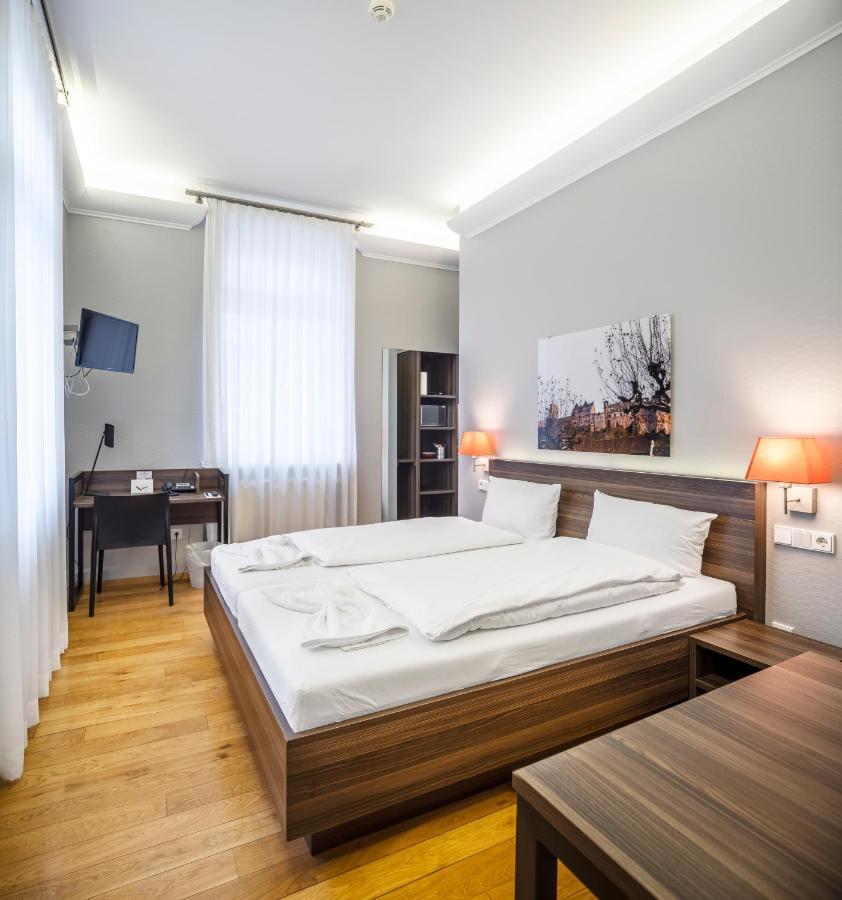 Living-World Aparthotel ไฮเดลเบิร์ก ภายนอก รูปภาพ