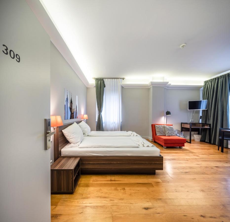 Living-World Aparthotel ไฮเดลเบิร์ก ภายนอก รูปภาพ