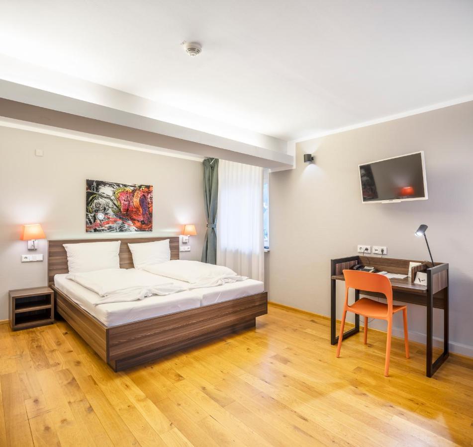 Living-World Aparthotel ไฮเดลเบิร์ก ภายนอก รูปภาพ